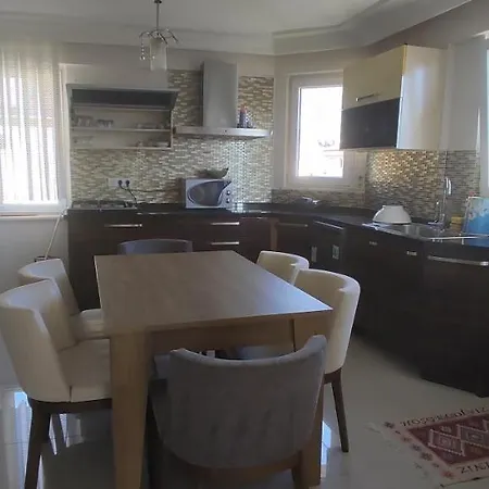 Basak Reis Royal Apartment
